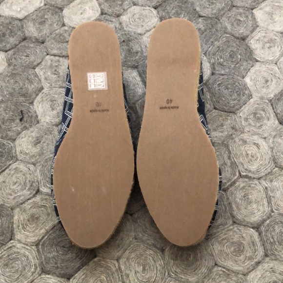 MyMu Blue White Canvas Espadrilles Flats Slip On Shoes NWOT Women's Sz 40 M - Picture 4 of 9